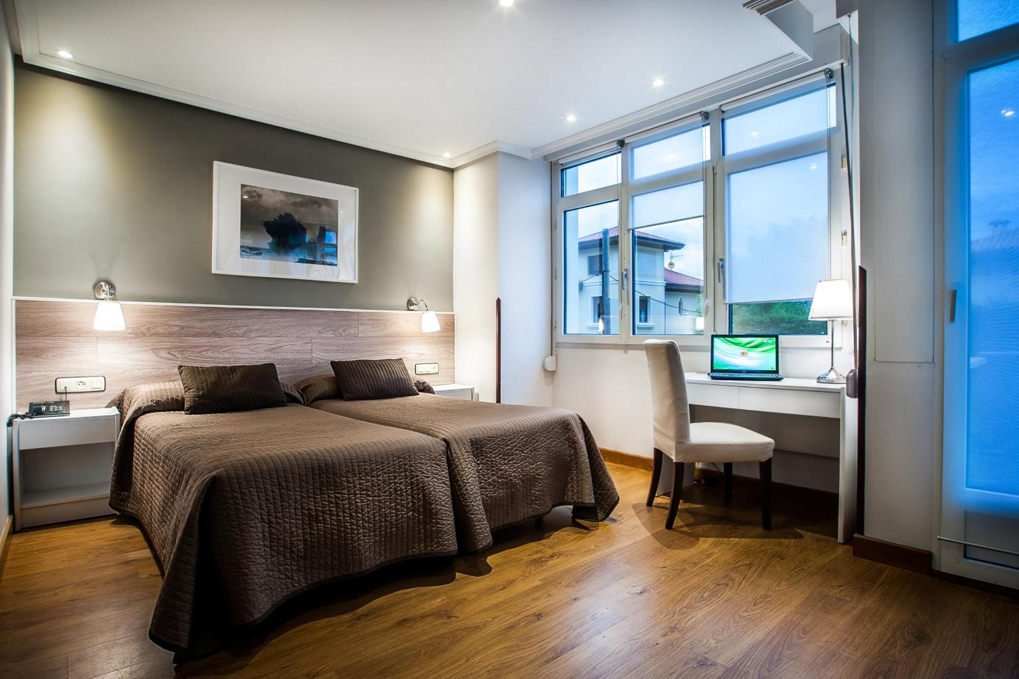 Hotel Don Pepe Ria Ribadesella Chambre photo