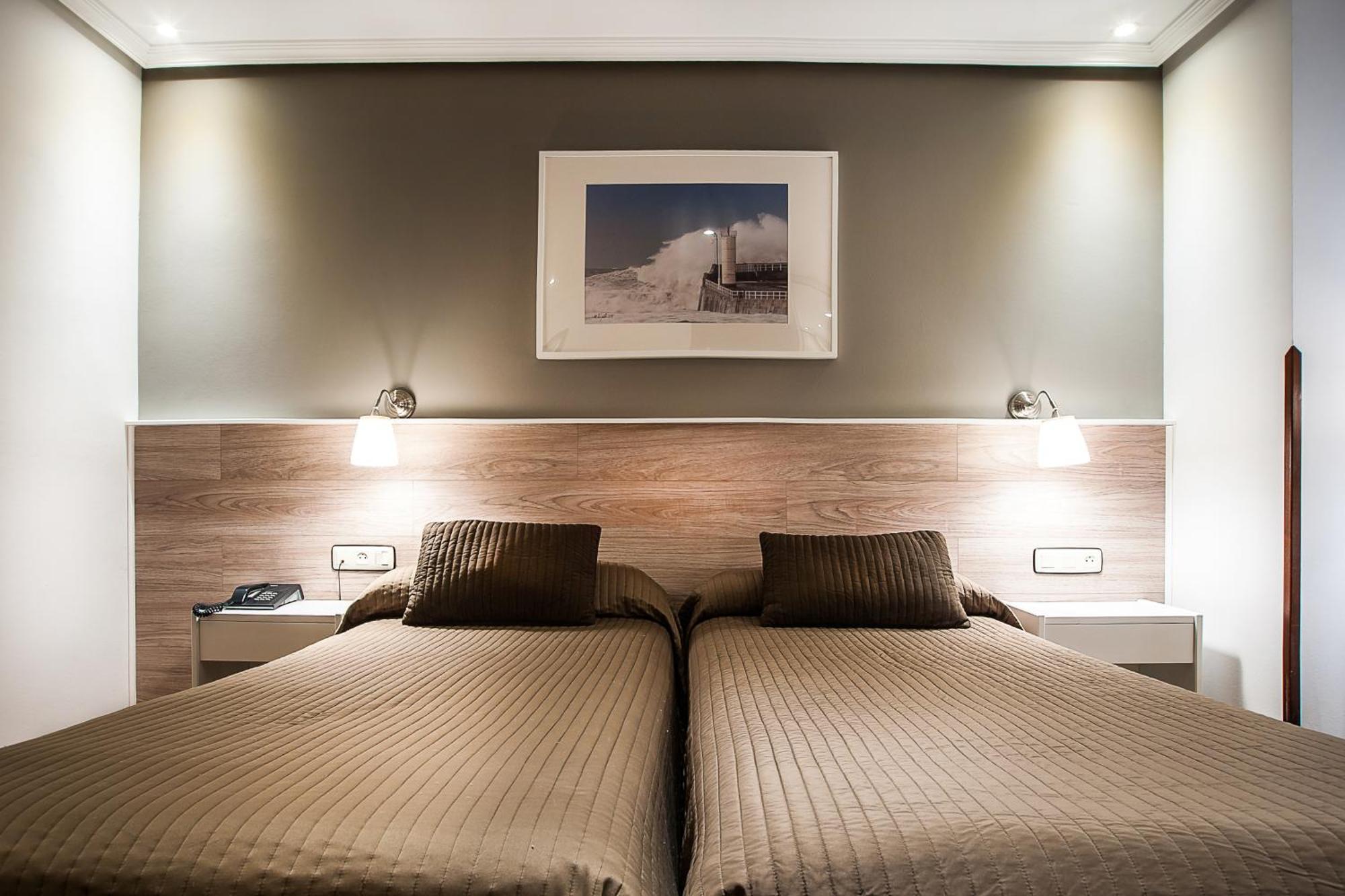 Hotel Don Pepe Ria Ribadesella Chambre photo